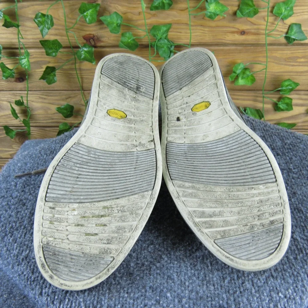 UGG Kaldwell Men 10.5 Gray‎ Leather Chukka Boots Casual Lace-Up Moc Toe Comfort